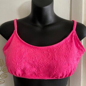 No Boundaries Juniors Classic Daisy Bikini Top Only. NWOT